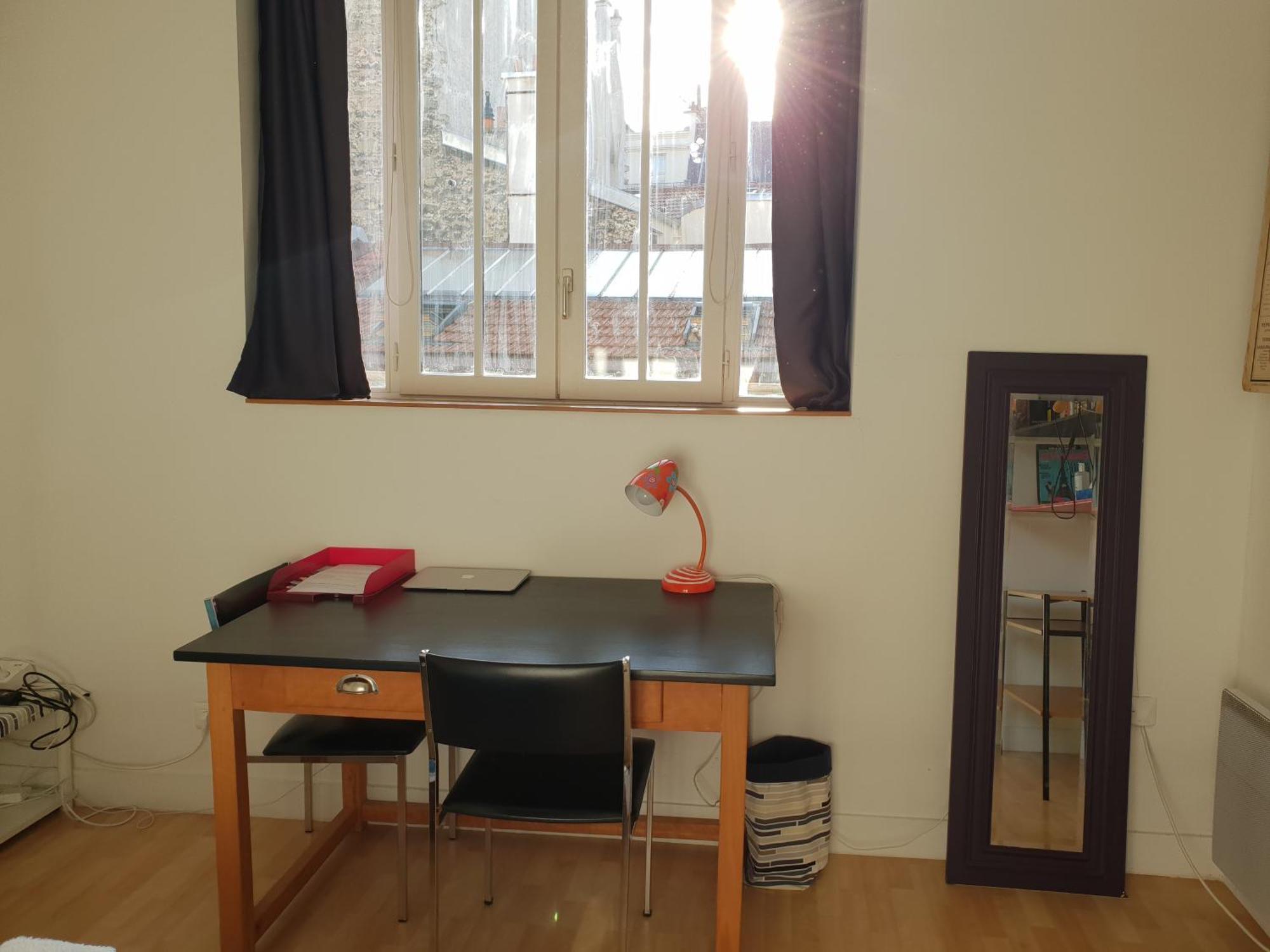 Chambre Privee Chez L'habitant - La Campagne A *