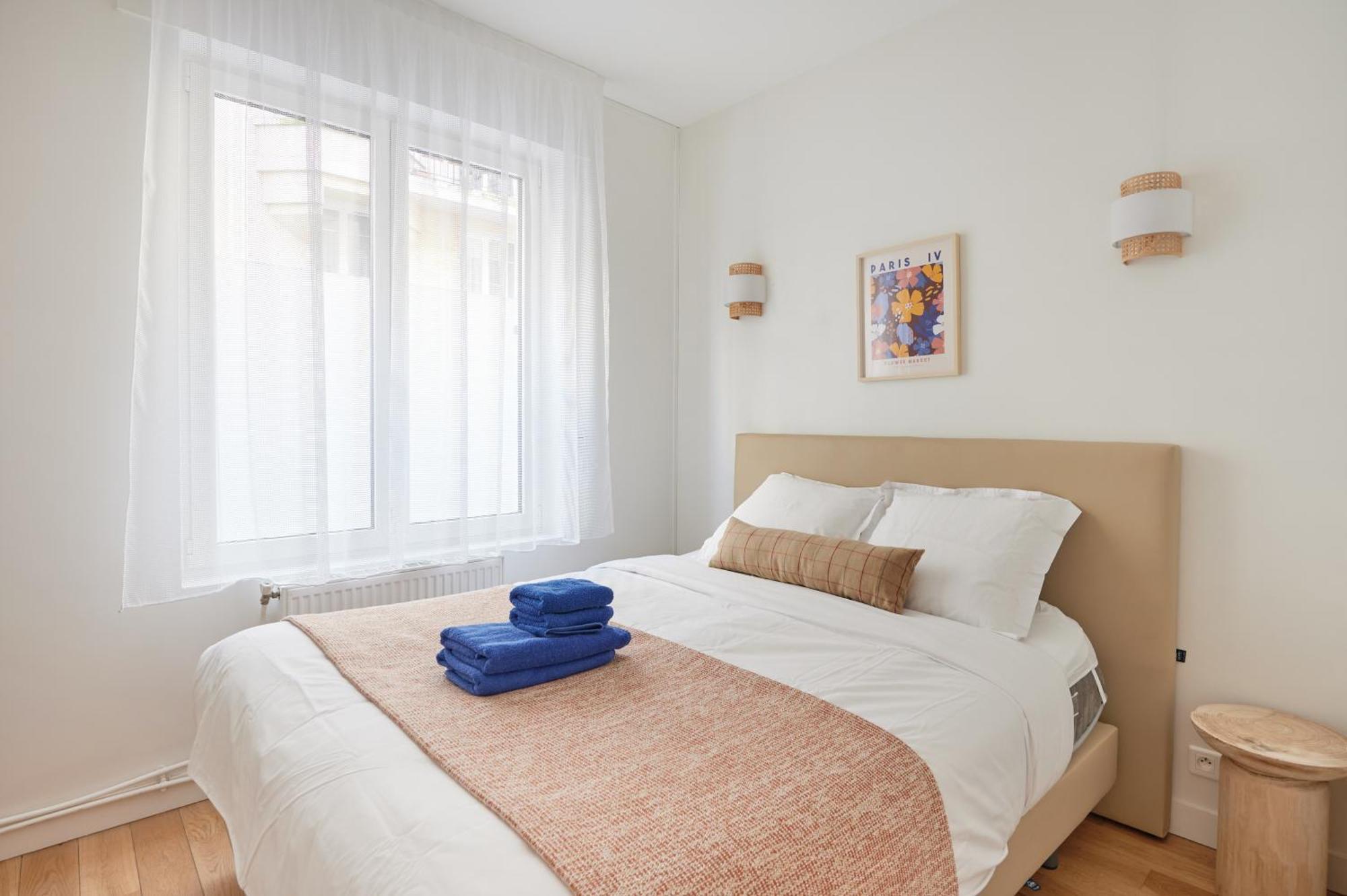 Appartement Rent A - Degas Paris