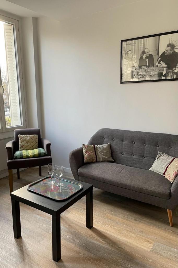 Apartment Superbe 2 Pieces Proche Nation *