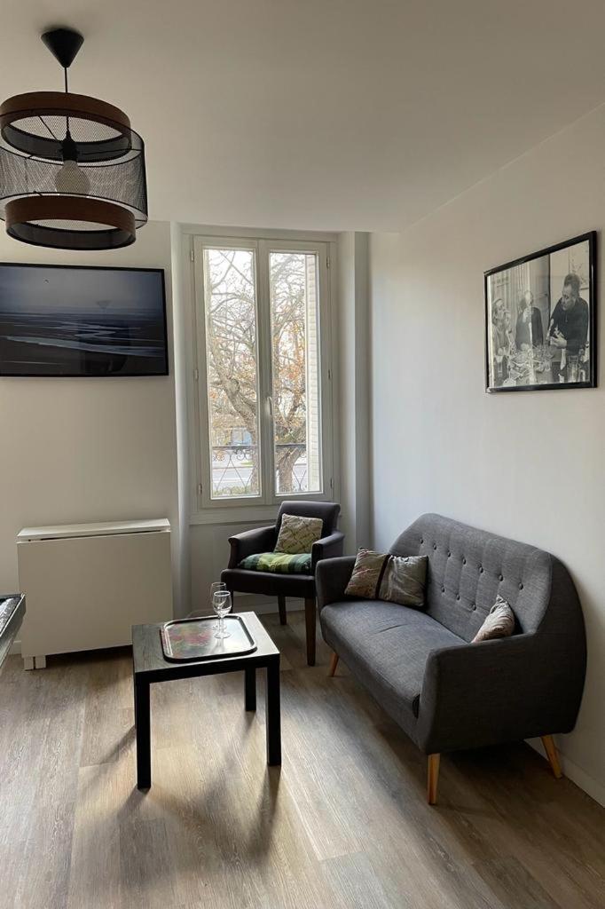 Superbe 2 Pieces Proche Nation Apartment