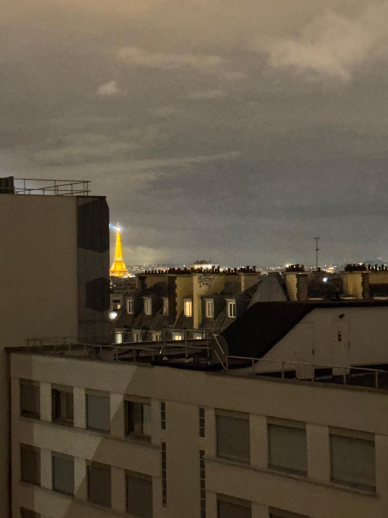 2 Bedroom In Middle Of Paris