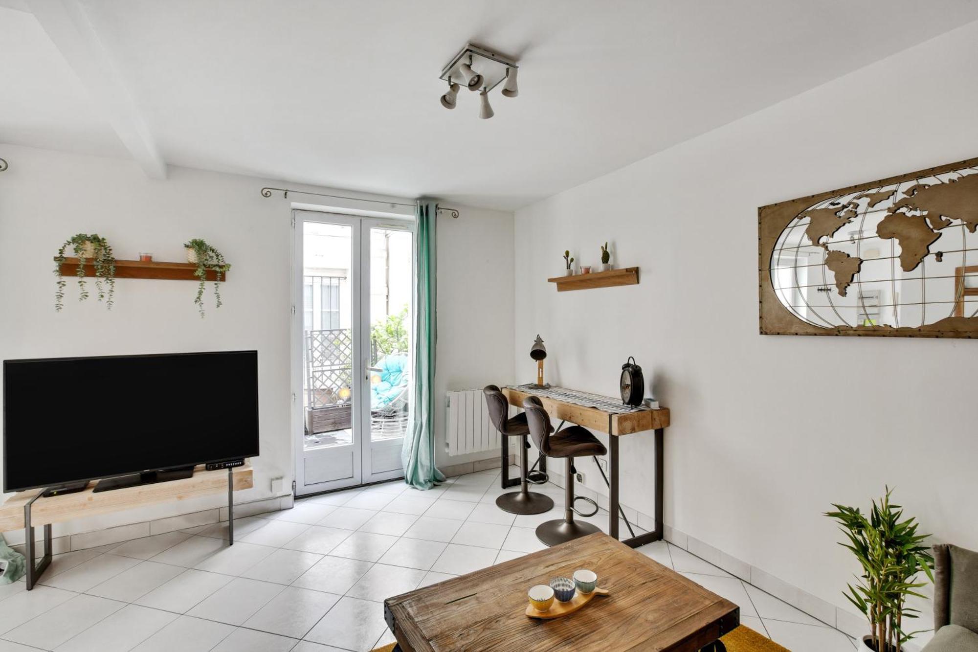 Apartment Chic Studio With Terrace In Paris