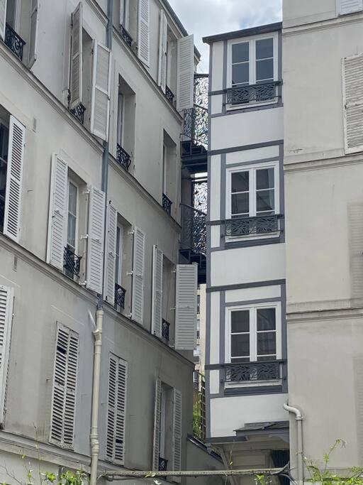 Studio 15e - Quartier Rue Du Commerce Apartment *