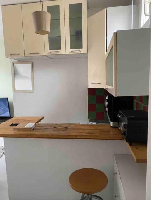 Studio 15e - Quartier Rue Du Commerce Apartment