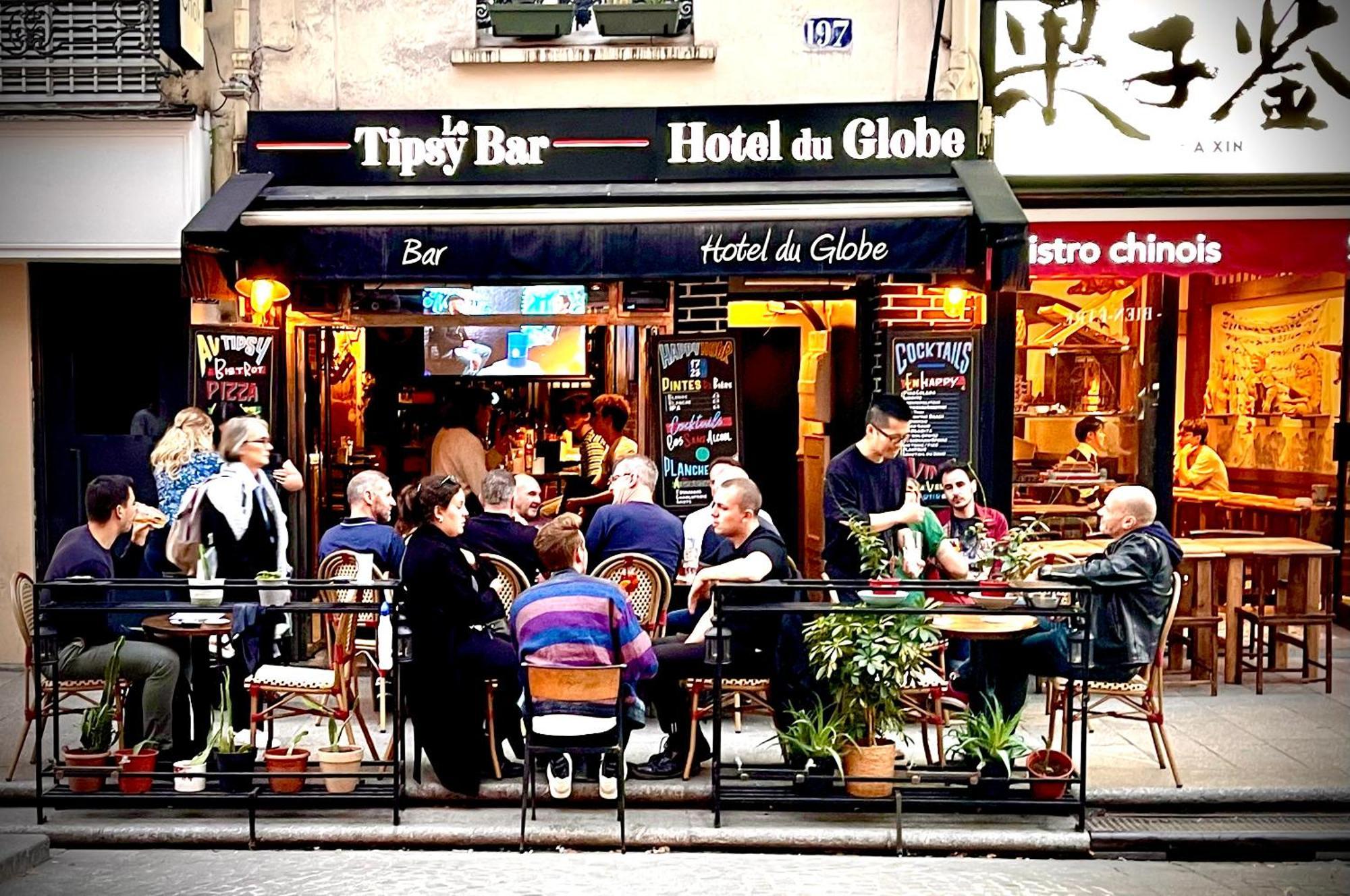 Le Globe *