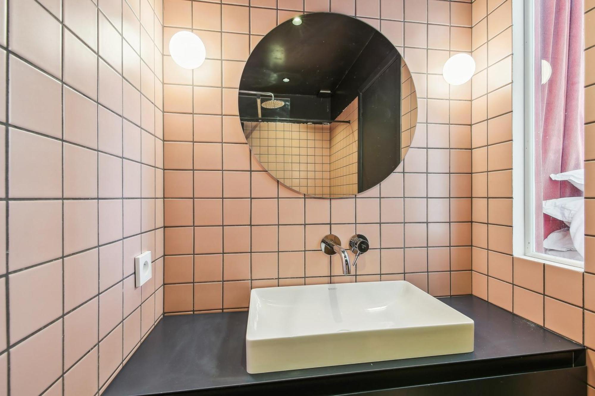 Apt Avec Balcon Design Par Fleur Delesalle 6 Pers Apartment
