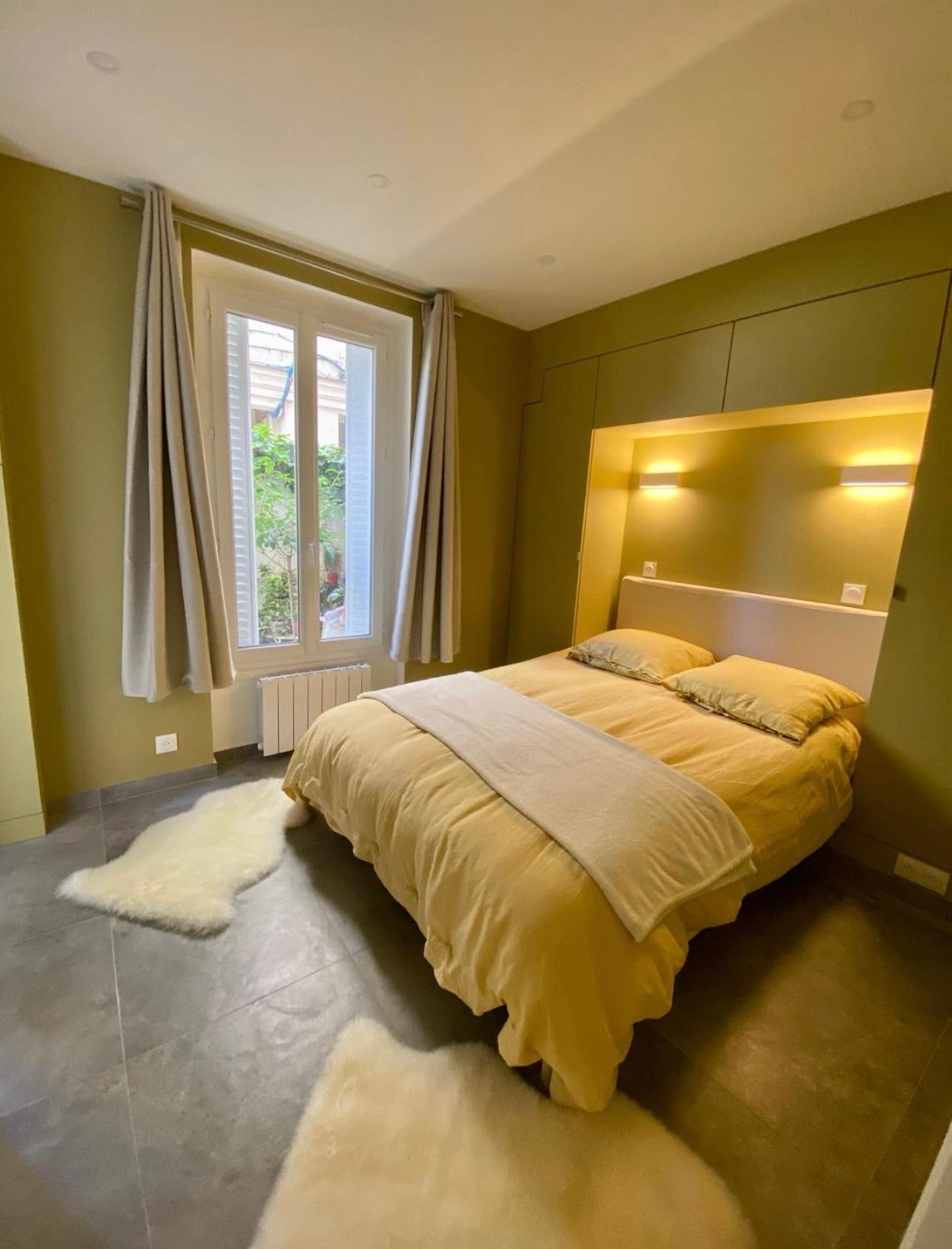 Chez Les Artistes De Menilmontant Apartment *