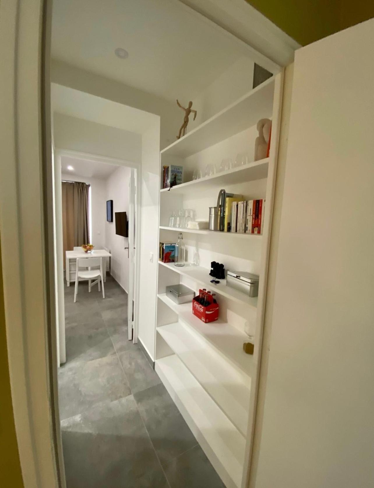 Apartment Chez Les Artistes De Menilmontant Paris