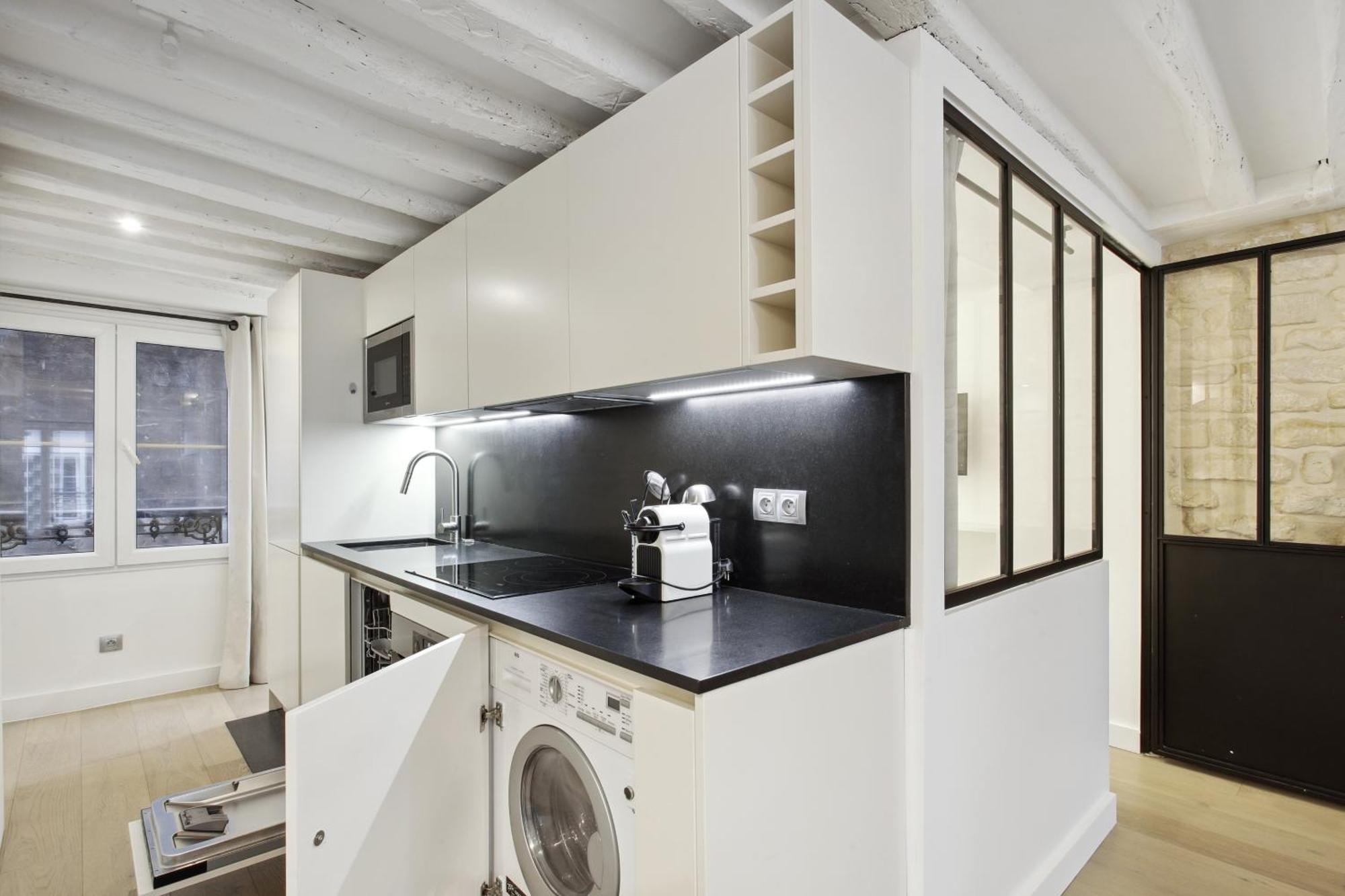 Mandar Apartment *