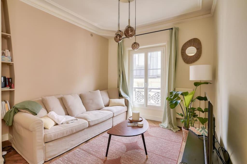 Superb 1 Bed Flat 5min Walk From The Louvre Apartamento
