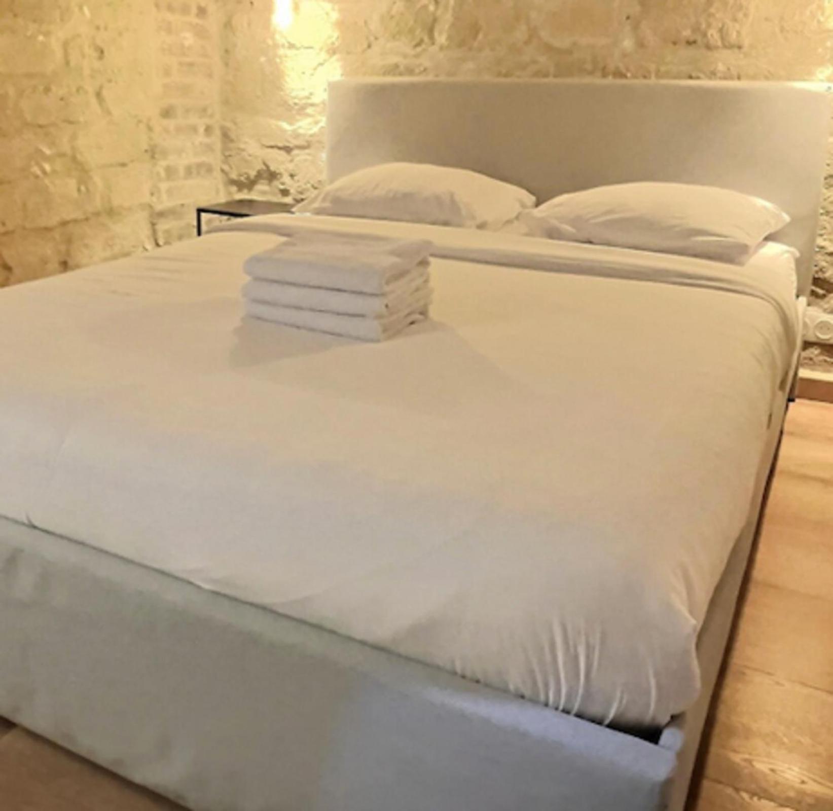 Ideally Located And Atypical In * Paris