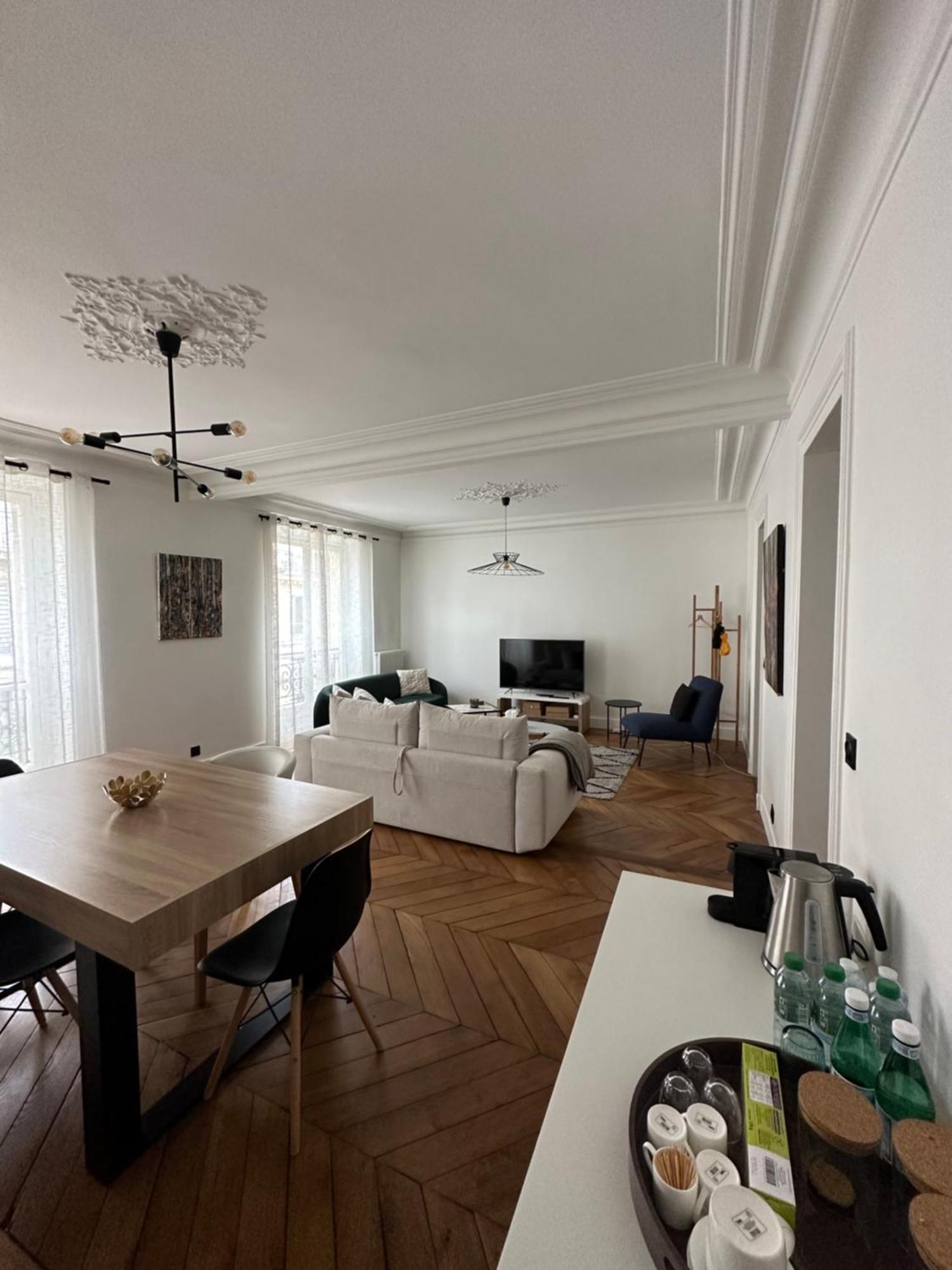 Centrale Moderne Cosy Familial Arc De Triomphe Appartement *