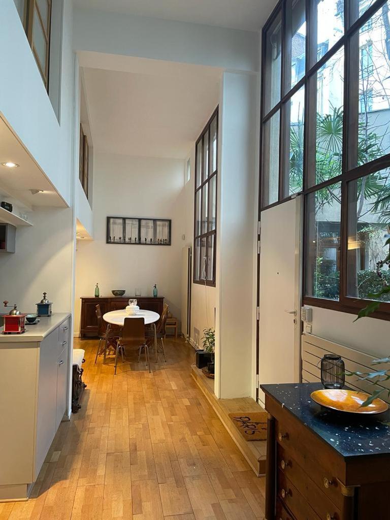 Loft On A Garden, Charm & Calm And Elegant * Paris