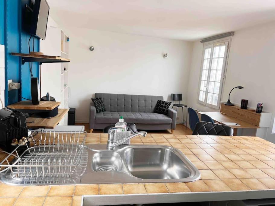 Apartment Cozy Flat, Sentier, 2 Guests Paris
