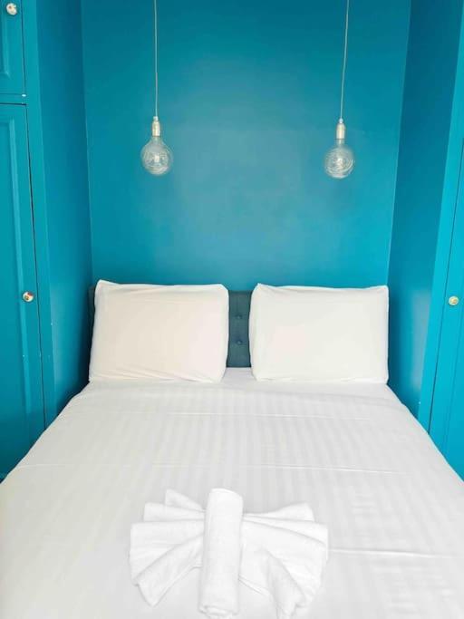 Cozy Flat, Sentier, 2 Guests Apartamento