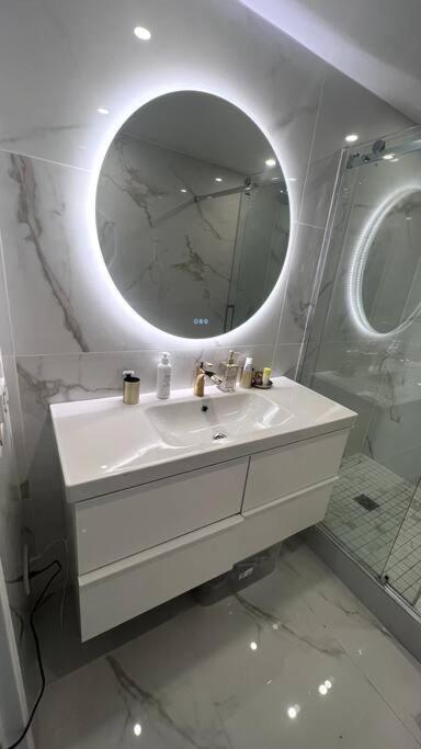 With Amazing View Of + Parking Apartment Paris