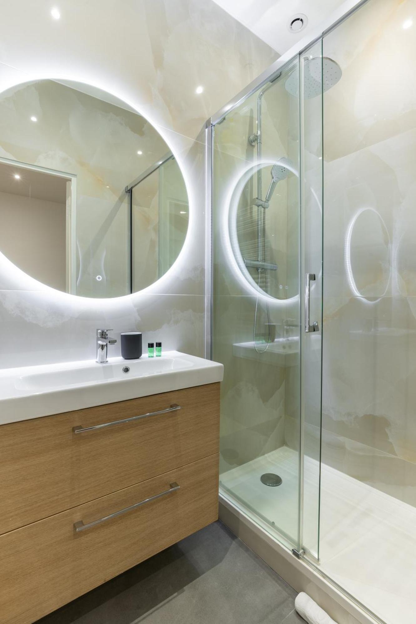 Appartement Hsh St Germain/jardin Du Luxembourg : Luxury
