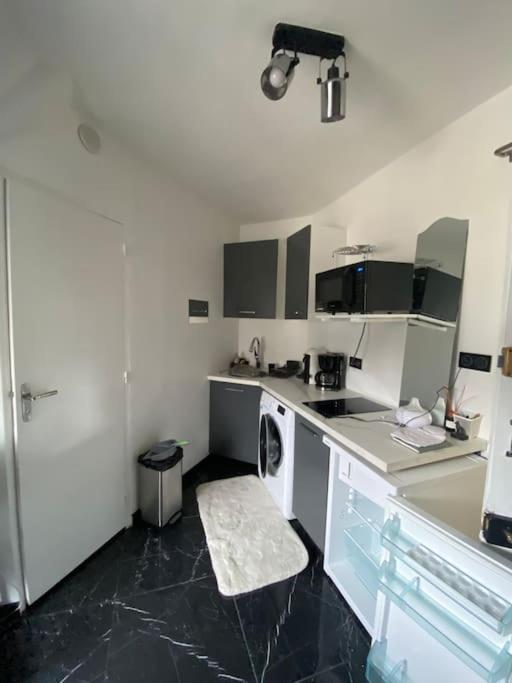 Apartment Luxe Paris-champs-elysees