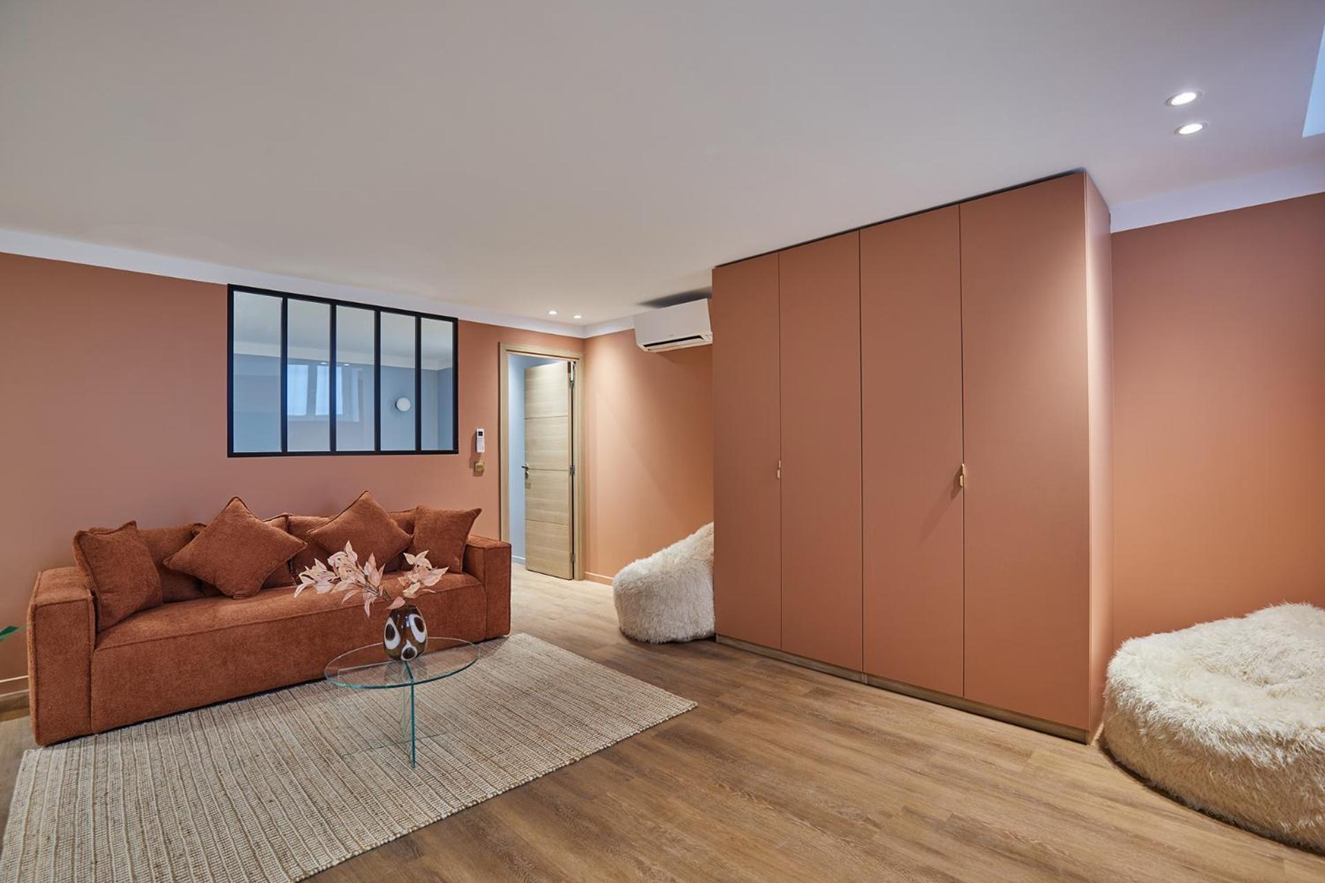 Center Of Bastille By Prestige * Paris