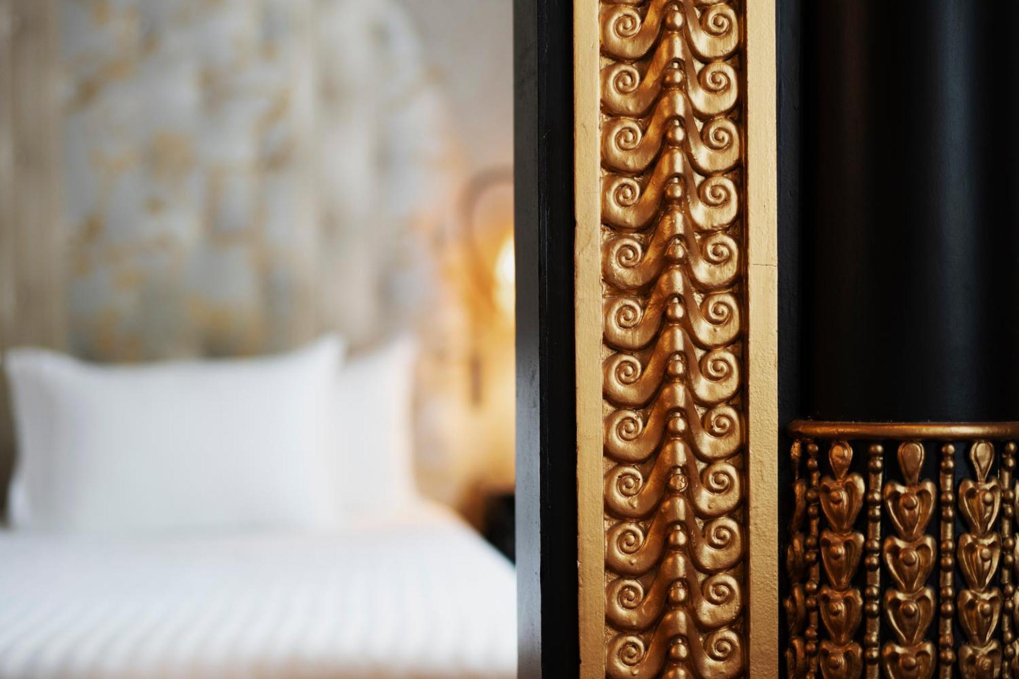 Maison Souquet, & 5* Paris