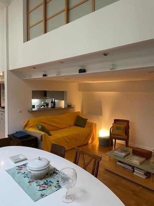 Loft On A Garden, Charm & Calm And Elegant Appartement *