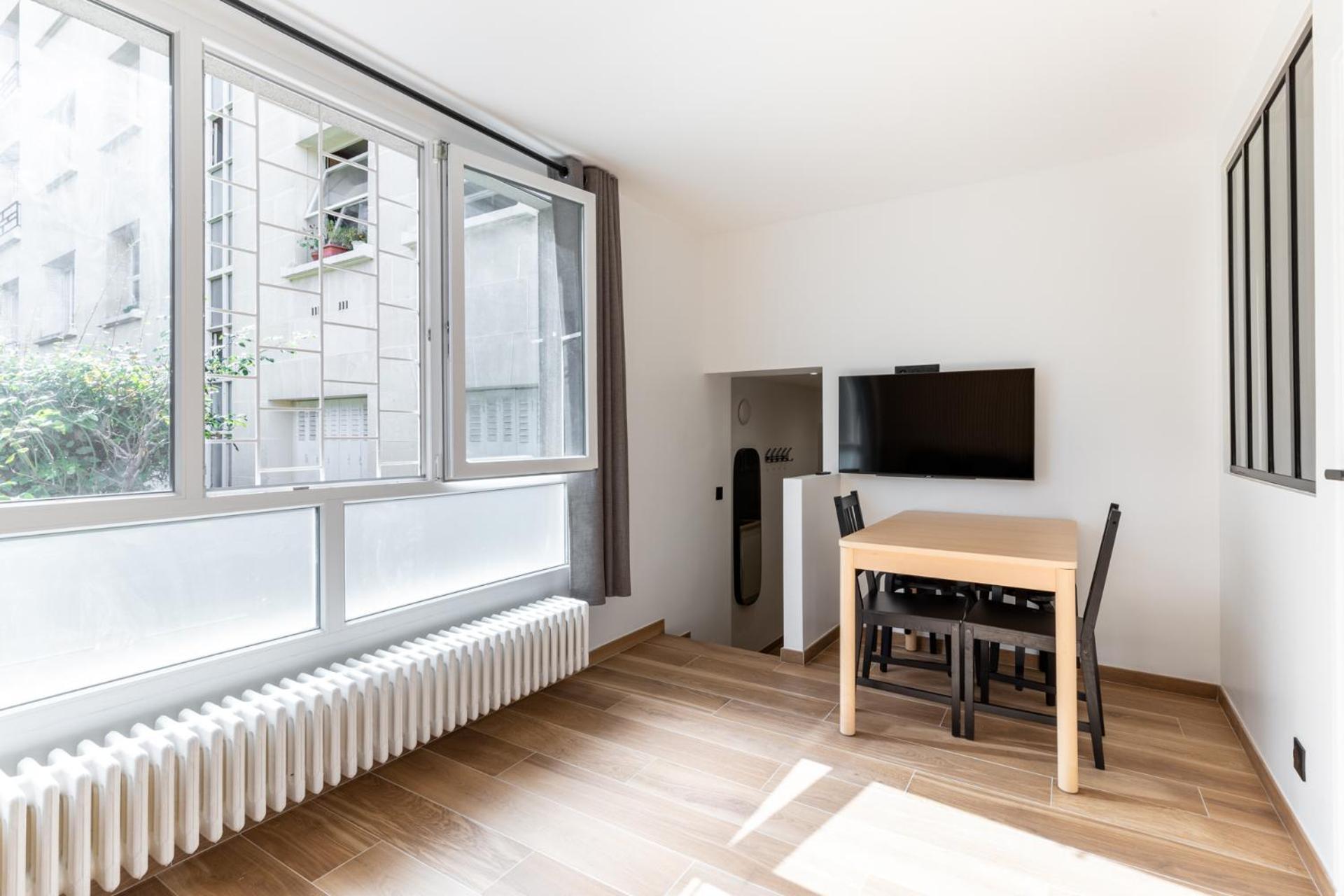 Nouvel Cosy Montparnasse Apartment Paris