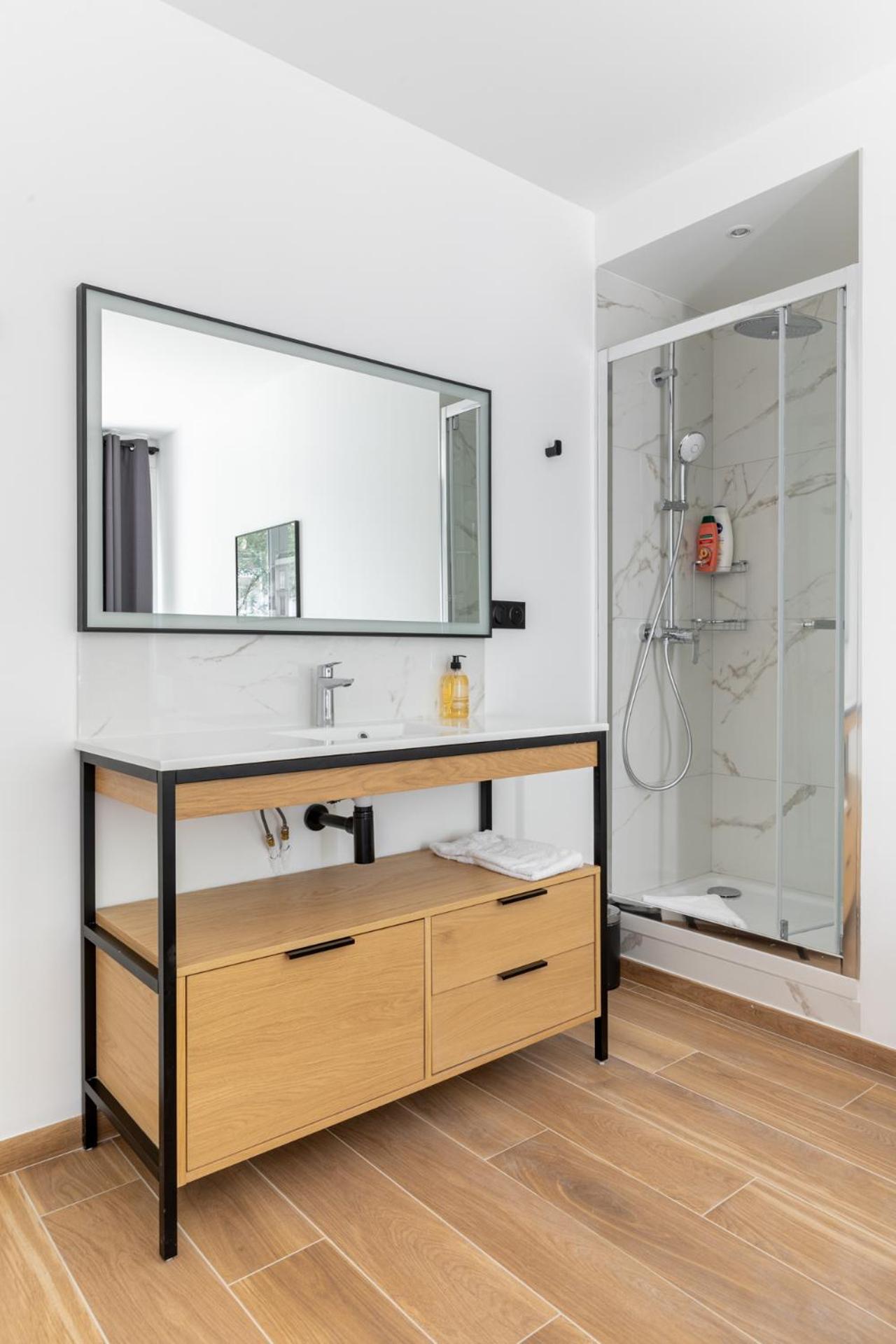 Nouvel Cosy Montparnasse Apartamento Paris