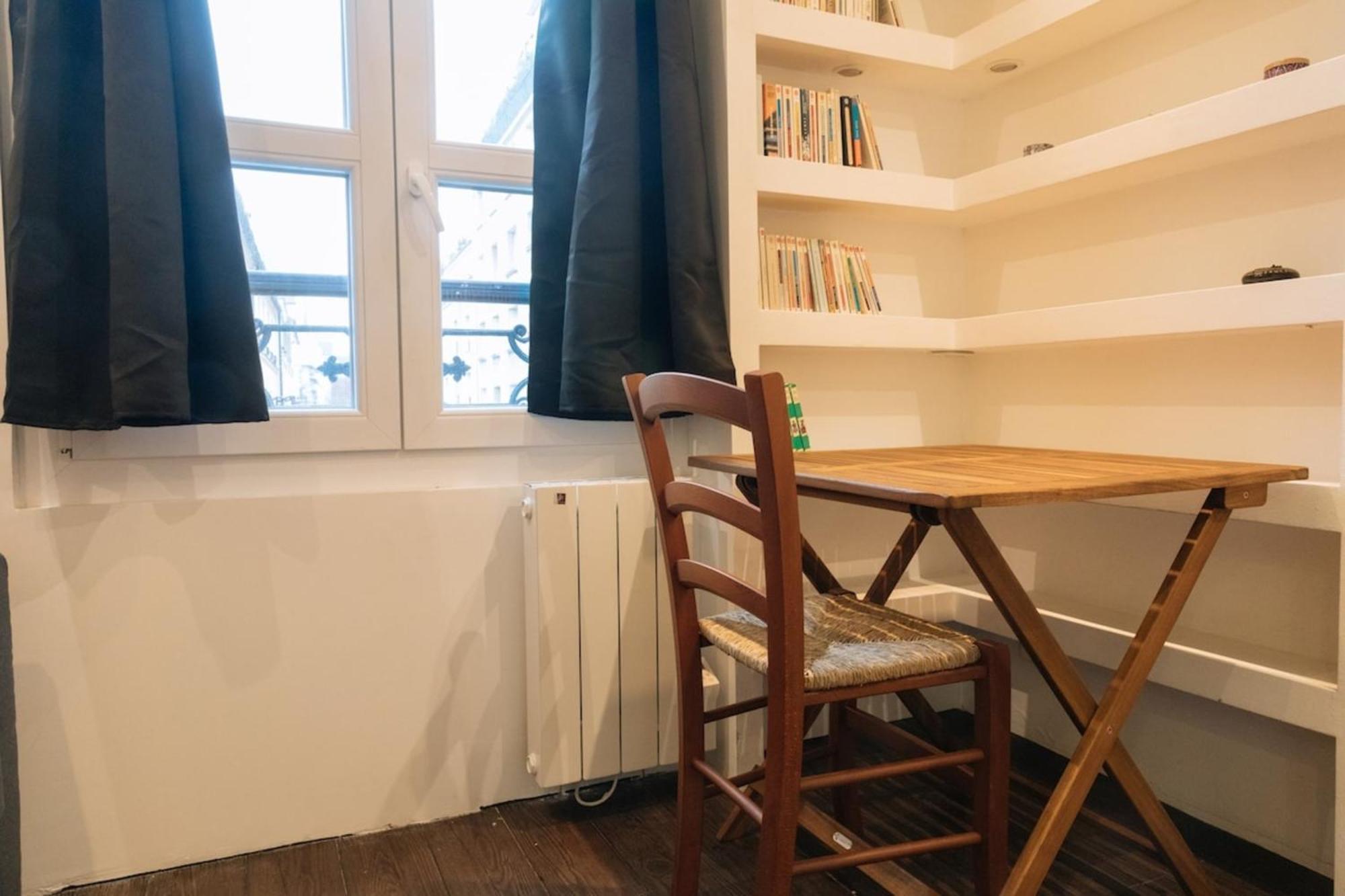Cosy & Stylish Large Voltaireoberkampf! Apartment