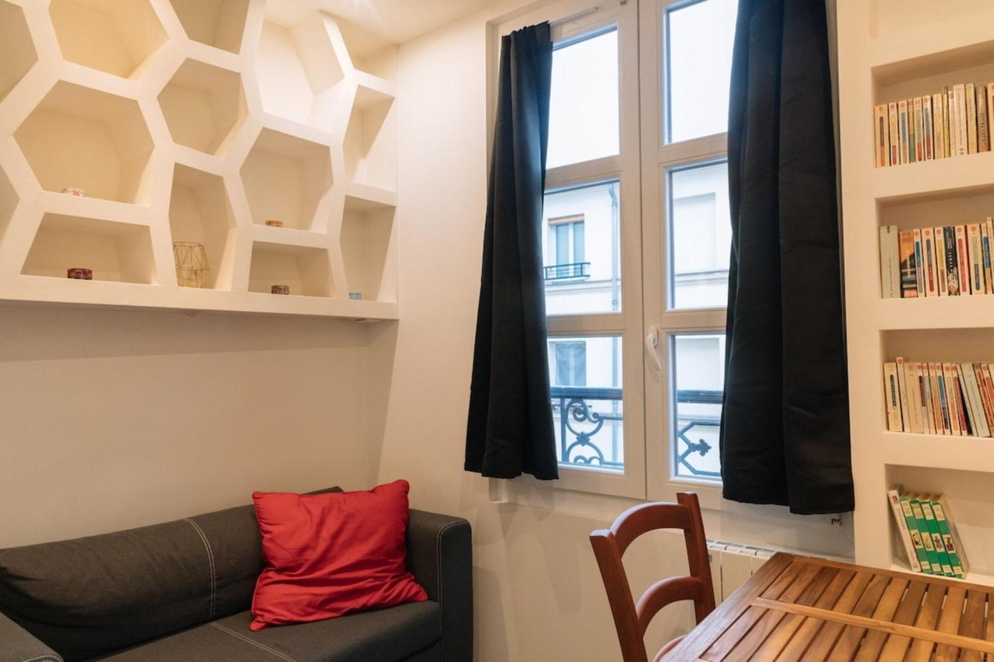 Apartment Cosy & Stylish Large Voltaireoberkampf!