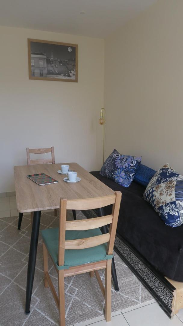 Quartier Sainte Marthe 10 *