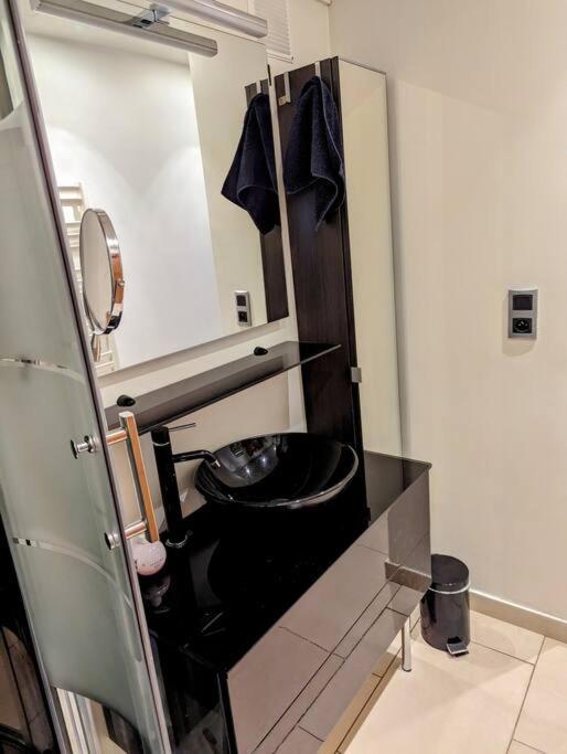 Apartment Superbe - Rue Privee *