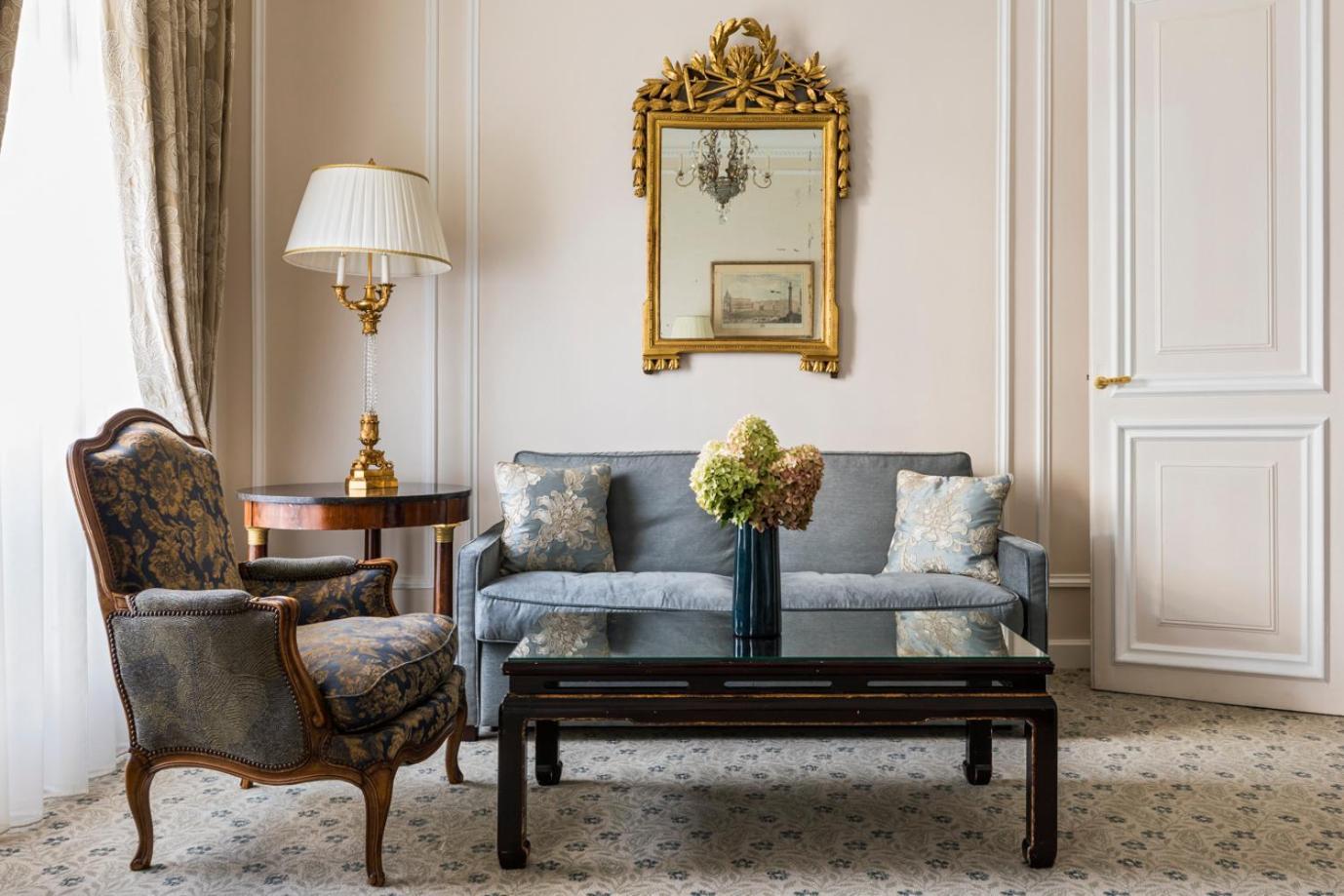 San Regis Paris