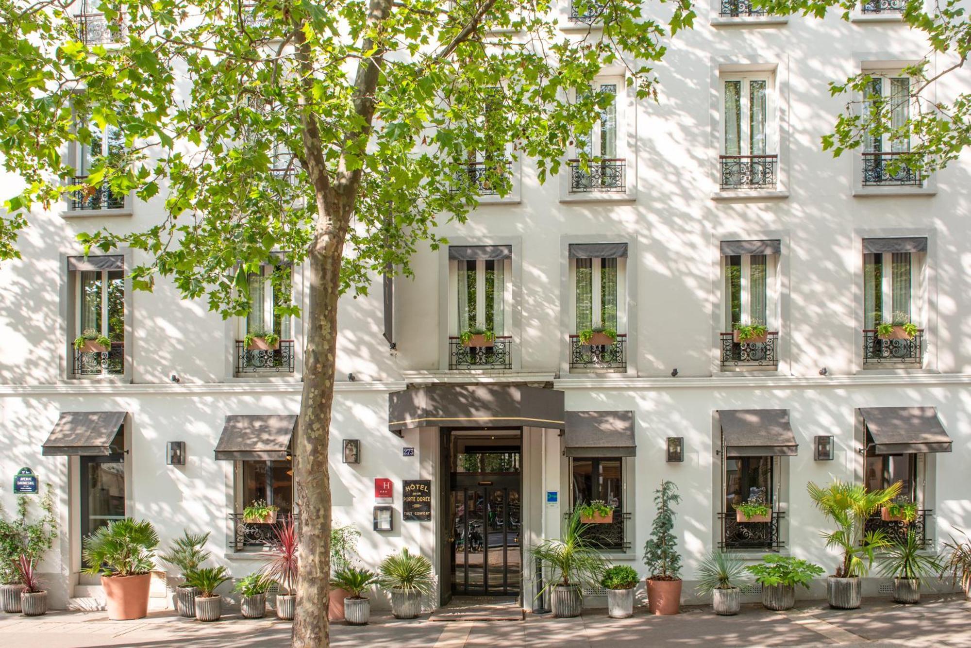 De La Porte Dorée 3*