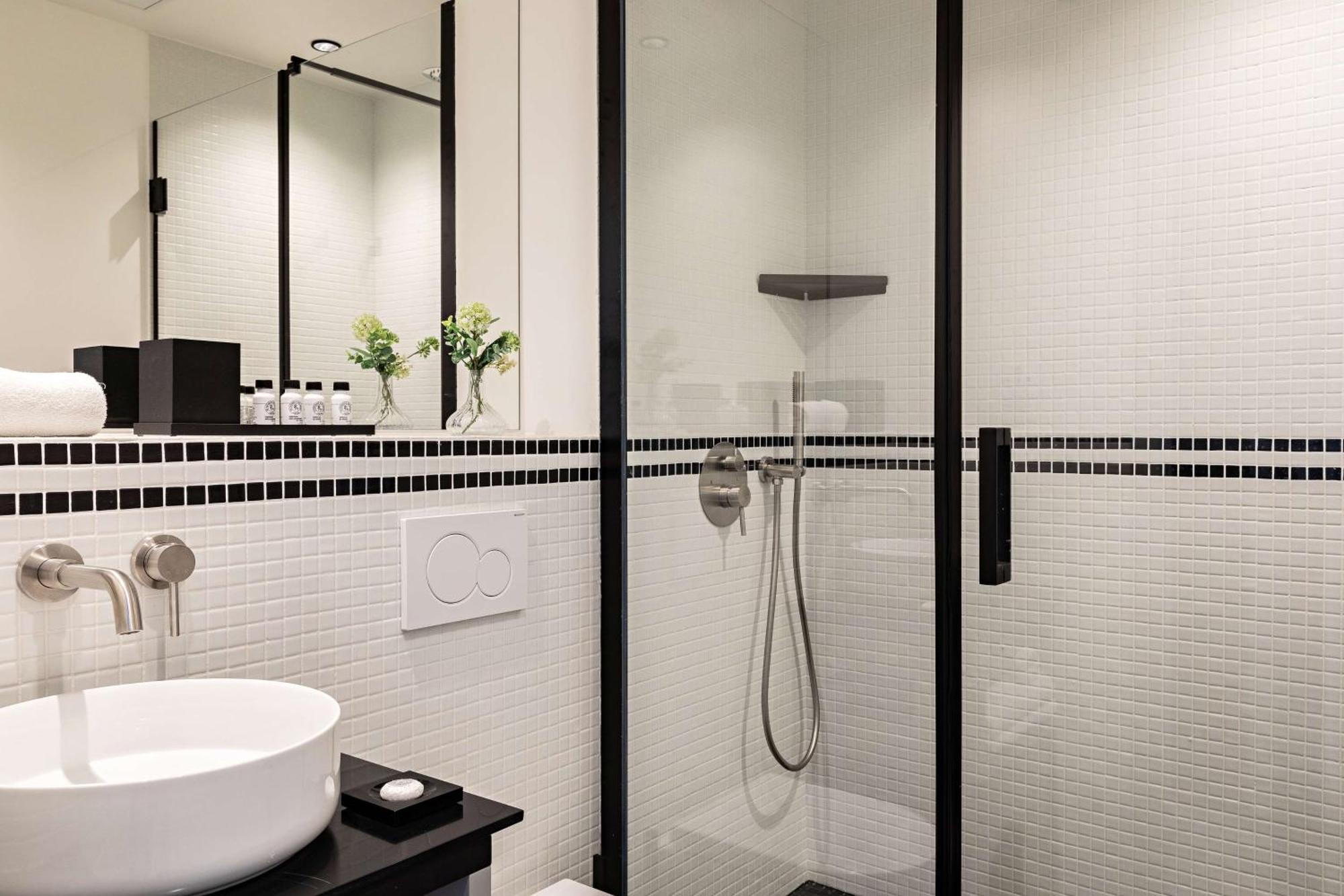 Best Western Premier The Blake Gare Saint Lazare Hotel