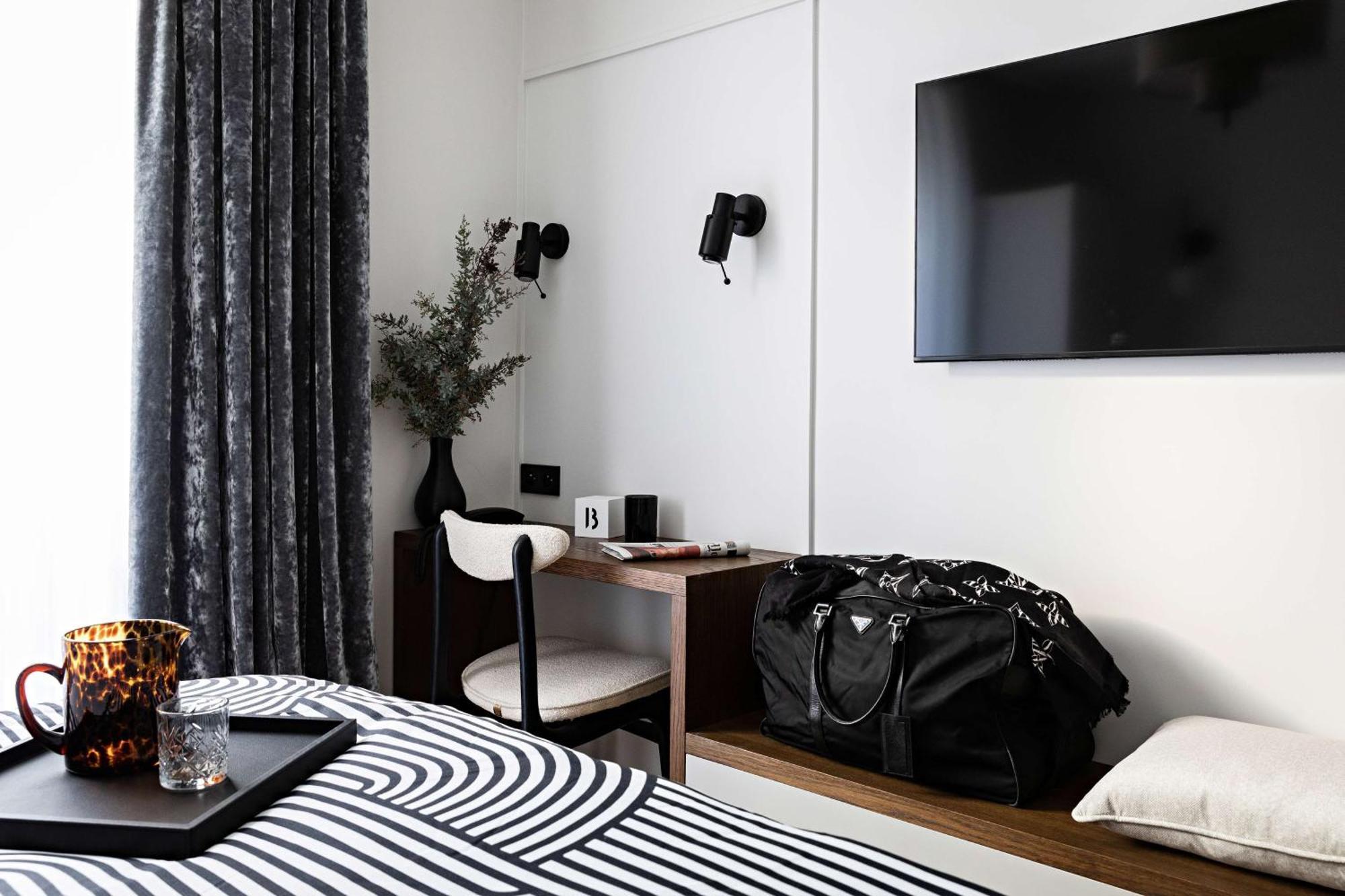 Best Western Premier The Blake Gare Saint Lazare Hotel 4*