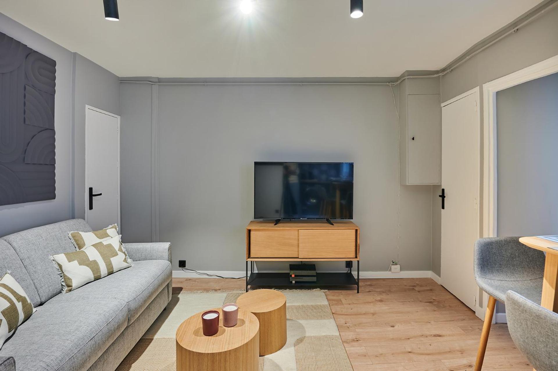 Apartment Louvre Museum By Prestige