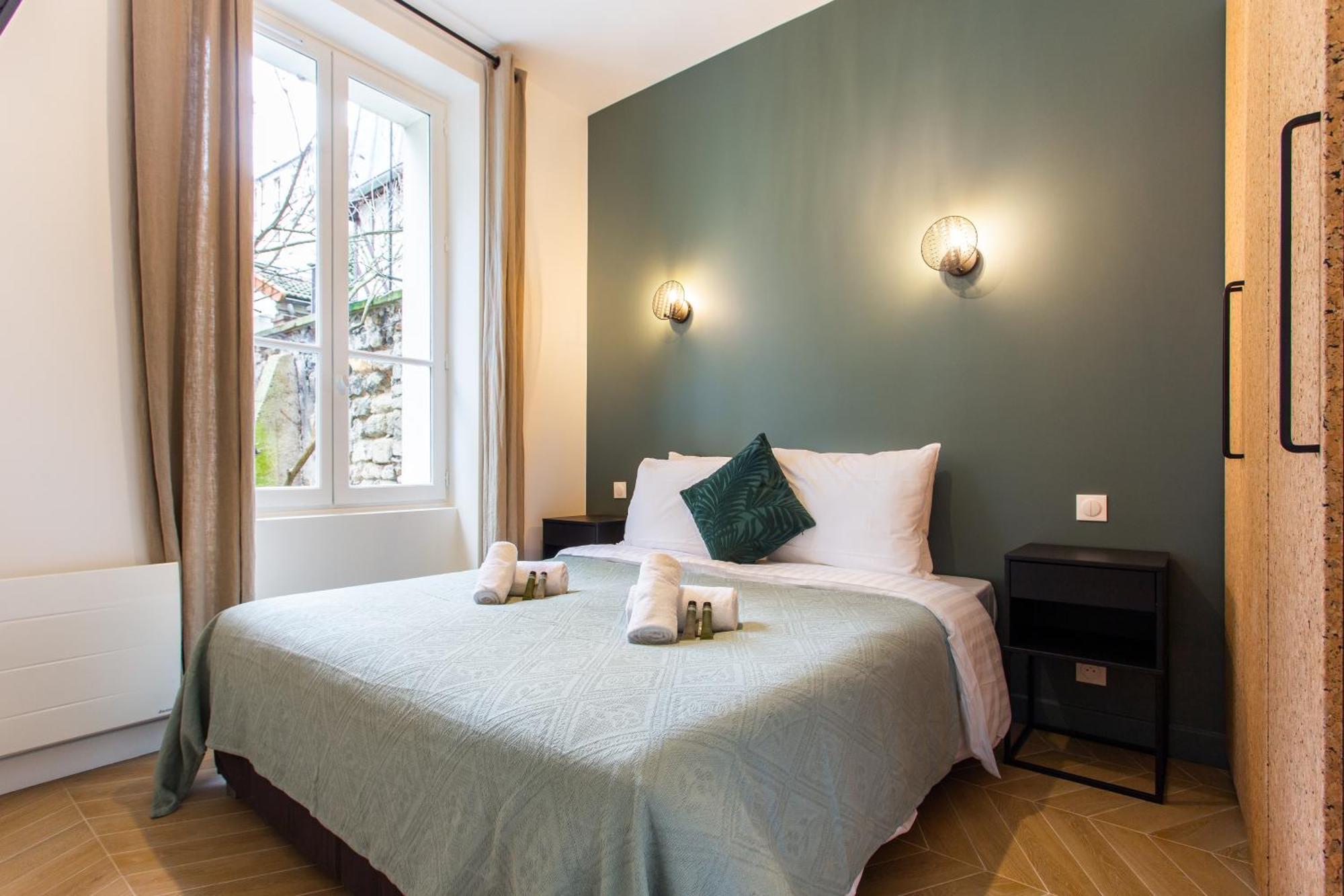 Apartment Cozy In Paris