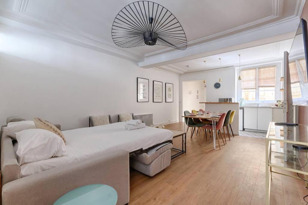 Louvre Montorgueuil Historical Center 3br-8p Apartment *