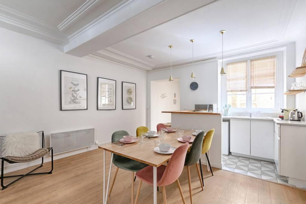 Louvre Montorgueuil Historical Center 3br-8p *