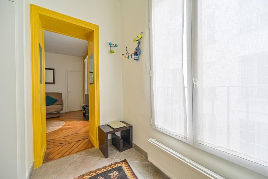 Charming - Saint Apoline Apartment Paris