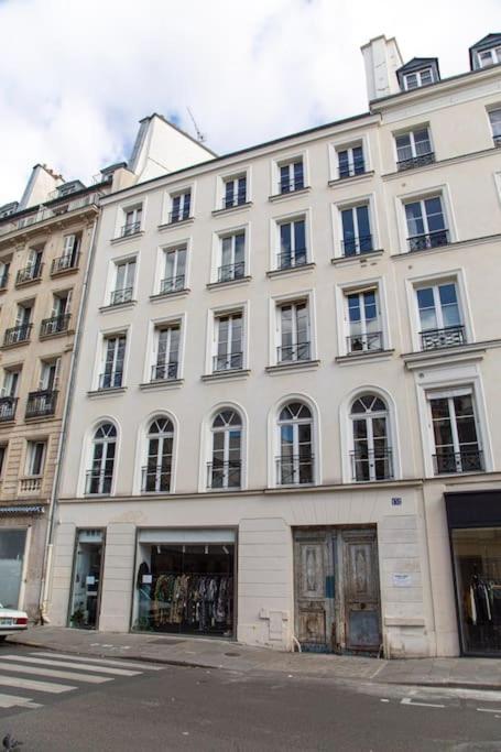 Marais - 4 Pieces De 115 M2 - Grand Salon Convivial * Paris