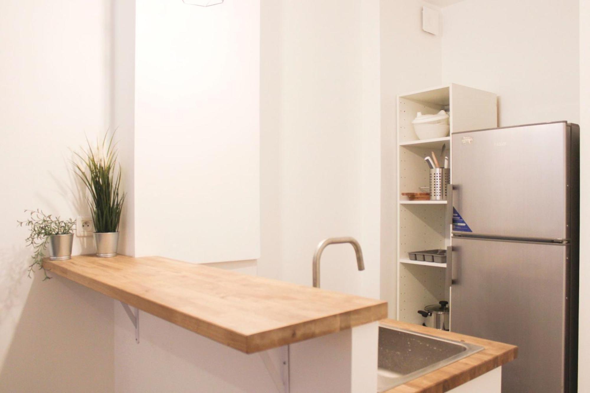30 M Near Canal St Martin Apartment Paris