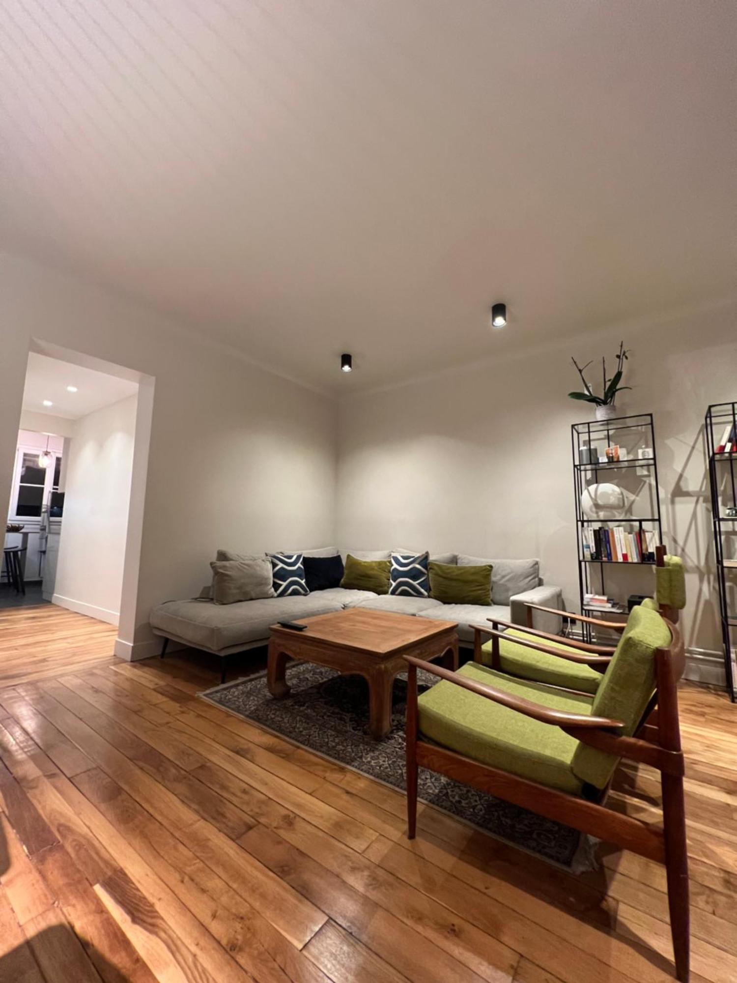 Elegance & Charm In Heart Of Daguerre * Paris