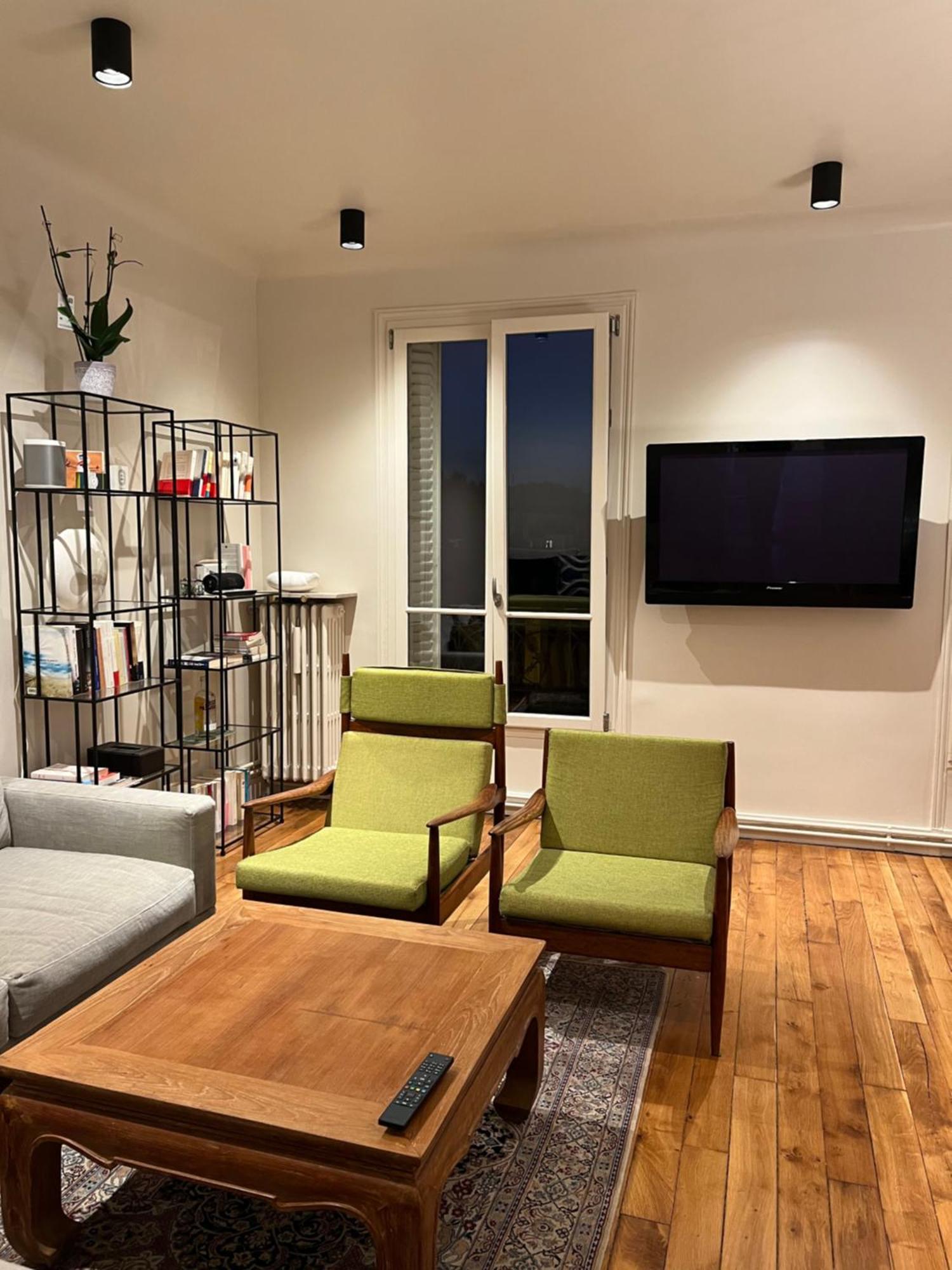Elegance & Charm In Heart Of Daguerre Apartment *