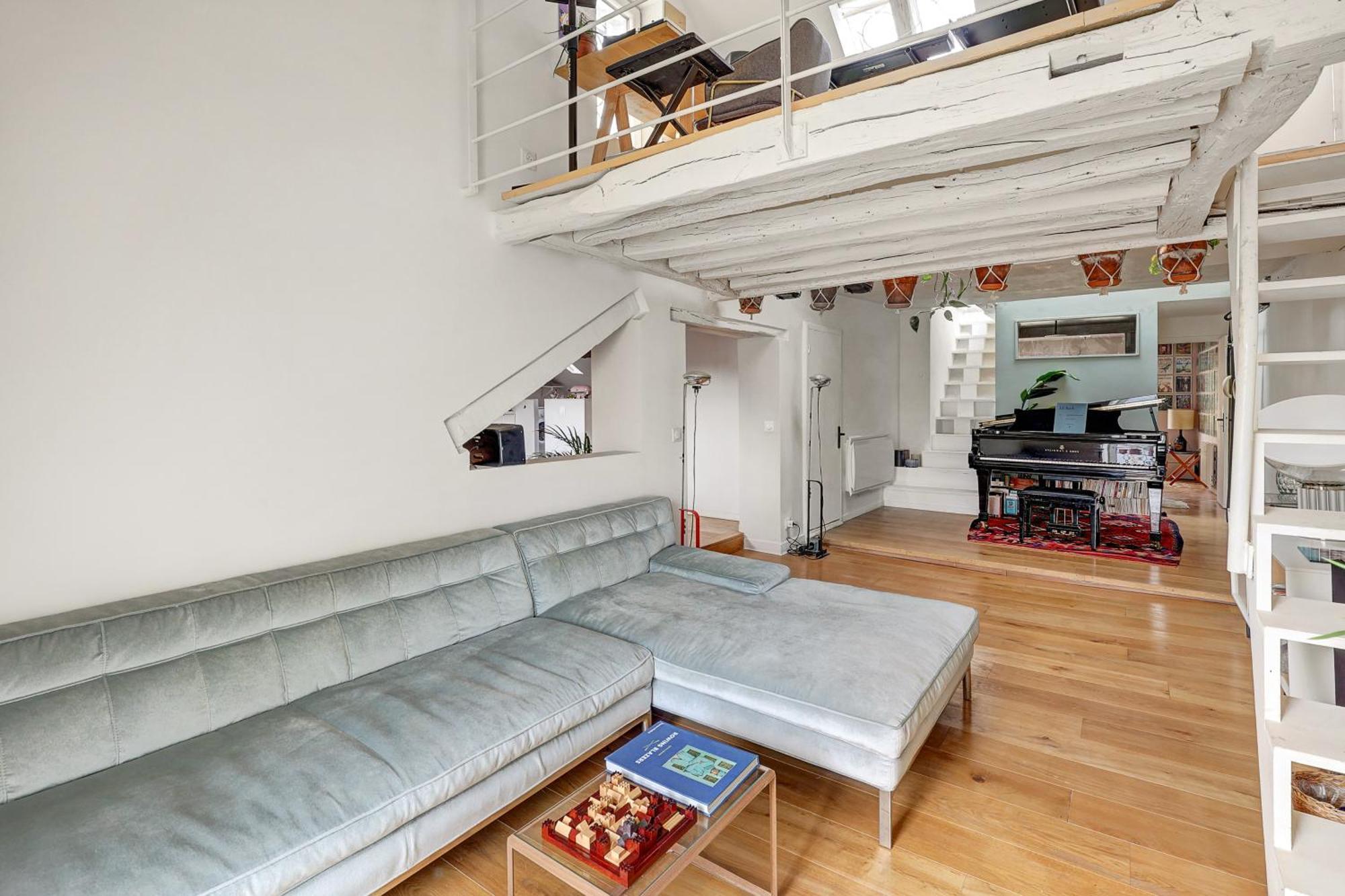 Pretty Parisian Penthouse * Paris