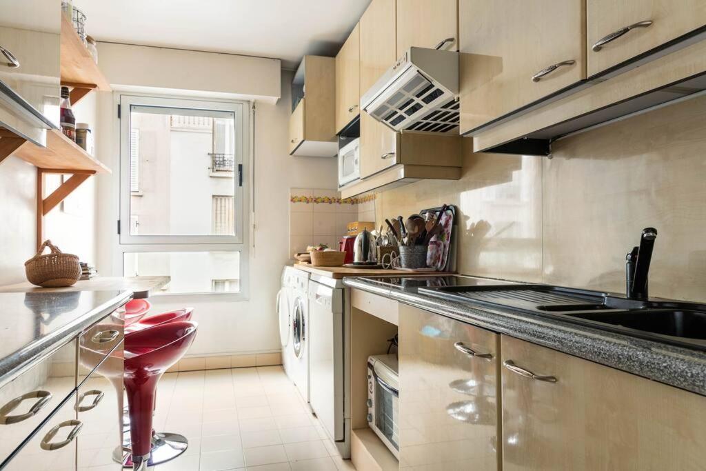 Appartement Charmant 3p. Calme, Spacieux Et Lumineux. 90 M2 *