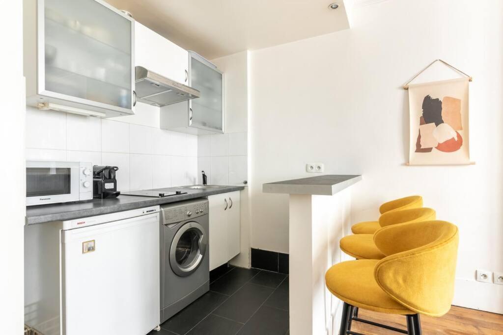 Proche Champ De Mars - Iv Appartement