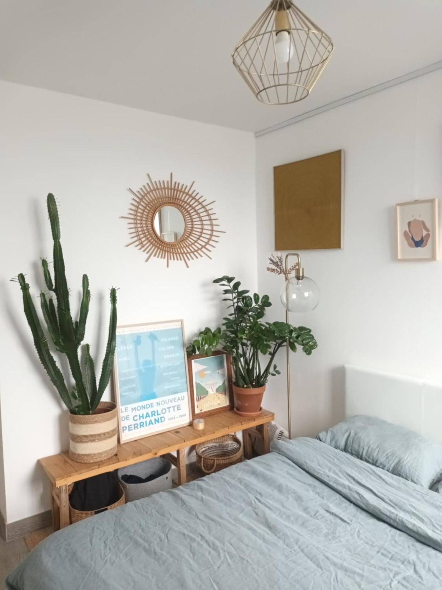 Sunny Flat In Apartment *