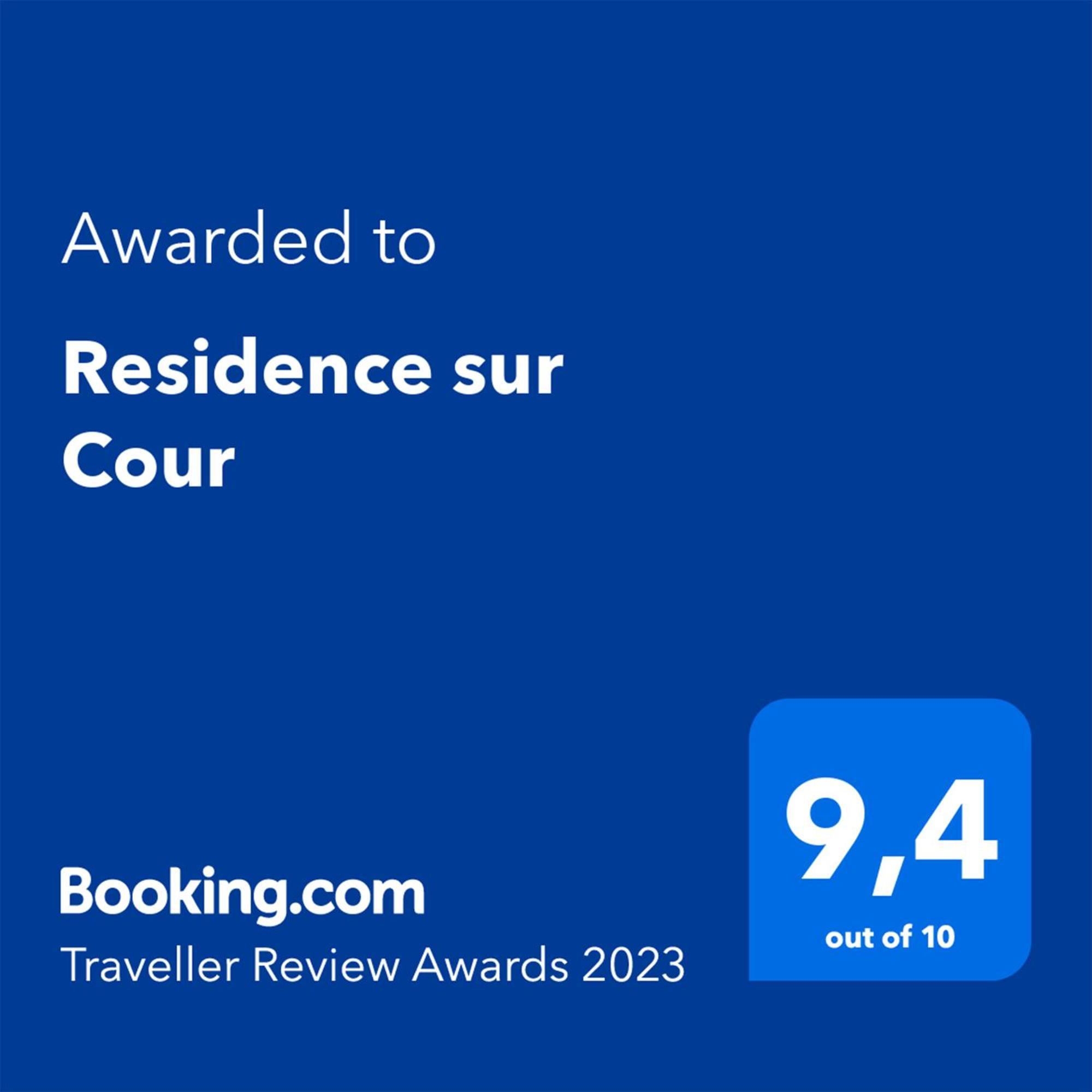 Sur Cour Apartment Paris