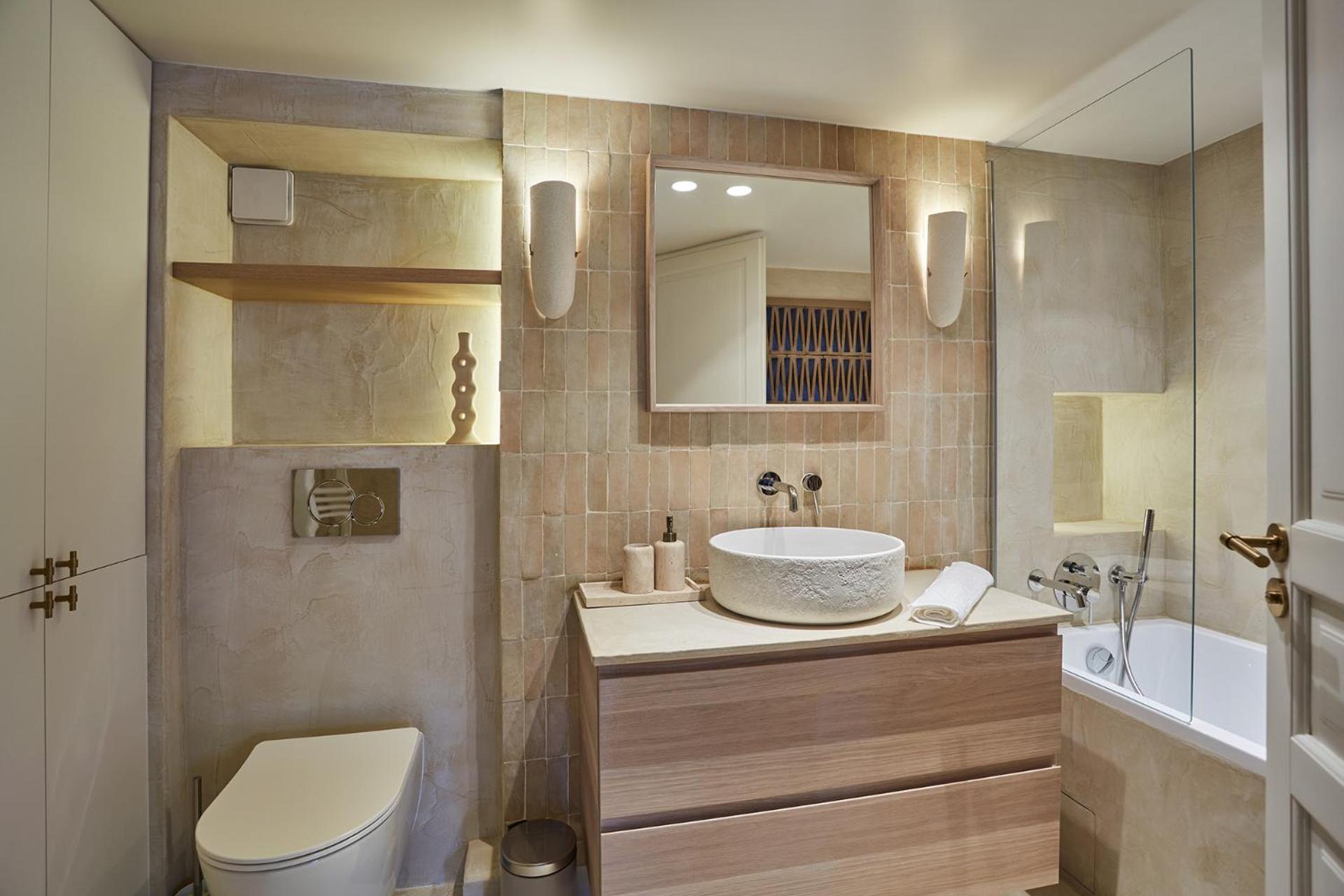 Apartment Place Vendome By Prestige *
